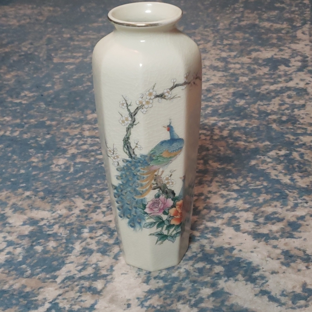Vtg Satsuma Japanese Peacok Vase